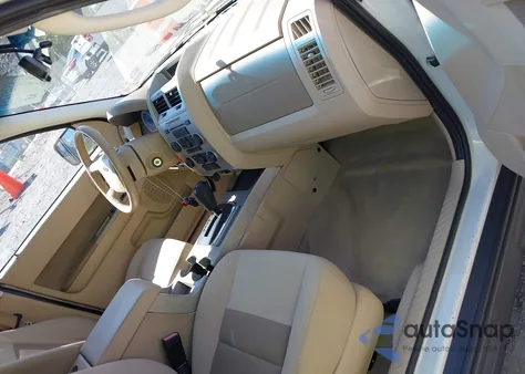 2009 Ford Escape Xlt from USA, damaged, VIN 1FMCU03709KA79578